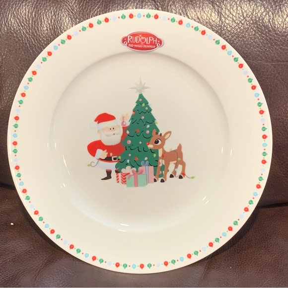 Rudolph the Red-Nosed Reindeer Dinner Plate - Santa Rudolph Gifts Christmas Tree - Picture 1 of 7